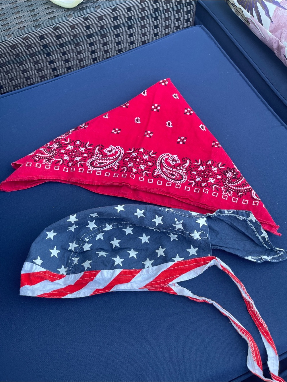 Red Paisley Bandana & Stars Headscarf Set